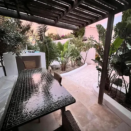 La Capte 4-6 Person With Garden And Pool Apartamento *