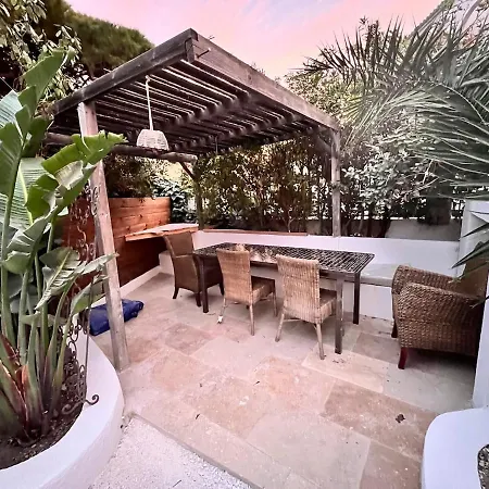 Apartamento La Capte 4-6 Person With Garden And Pool