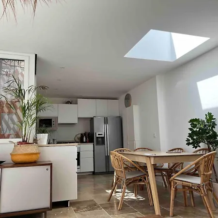 La Capte 4-6 Person With Garden And Pool アパート イエール